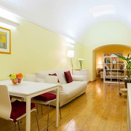 Joivy Chic Studio In Baixa, 5Mins To Arco Da Rua Augusta Apartment Lisbon Exterior photo